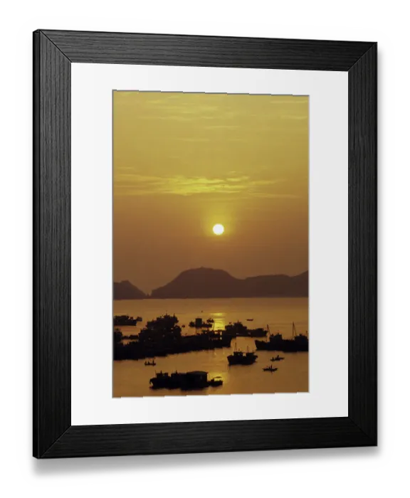 Framed Print : Ha Long Bay, sunset at Cat Ba Island Framed Print : Ha Long Bay, sunset at Cat Ba Island