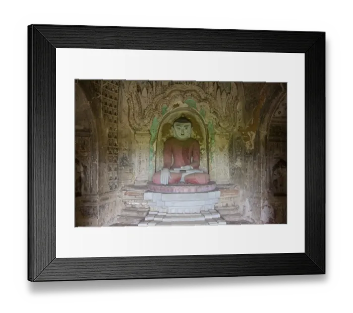 Framed Print : Colored Buddha statue on a temple Framed Print : Colored Buddha statue on a temple