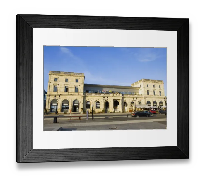 Framed Print : Facade of a train station, Chemin De Fer, Bordeaux, Aquitaine, France Framed Print : Facade of a train station, Chemin De Fer, Bordeaux, Aquitaine, France
