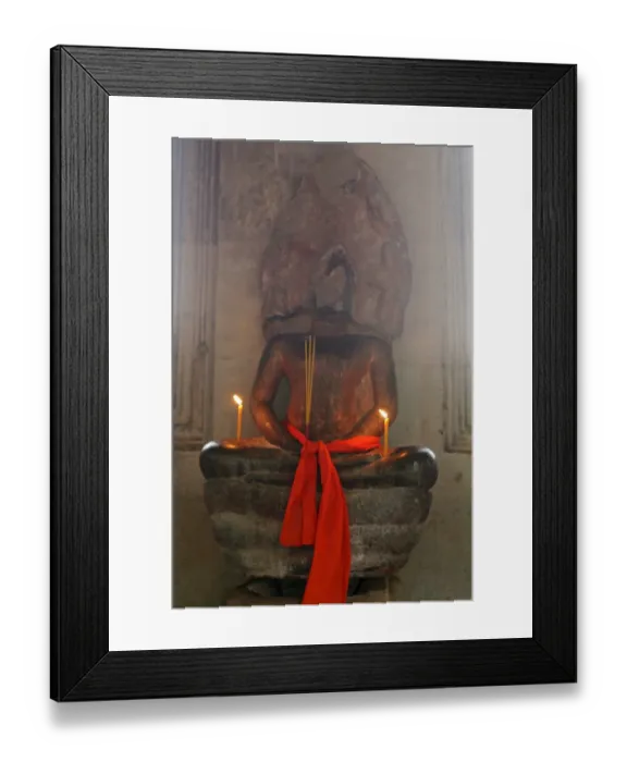 Framed Print : Old Hindu statue at Angkor Wat temple in Cambodia Framed Print : Old Hindu statue at Angkor Wat temple in Cambodia