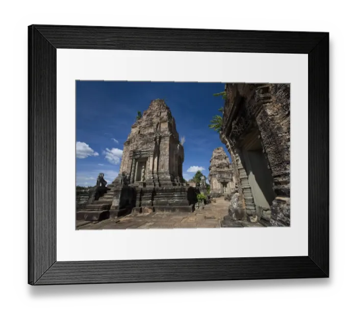Framed Print : Temple ruins in the ancient city of Angkor Wat, Northwestern Cambodia Framed Print : Temple ruins in the ancient city of Angkor Wat, Northwestern Cambodia