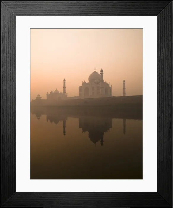Framed Print : Taj Mahal, Agra, India Framed Print : Taj Mahal, Agra, India