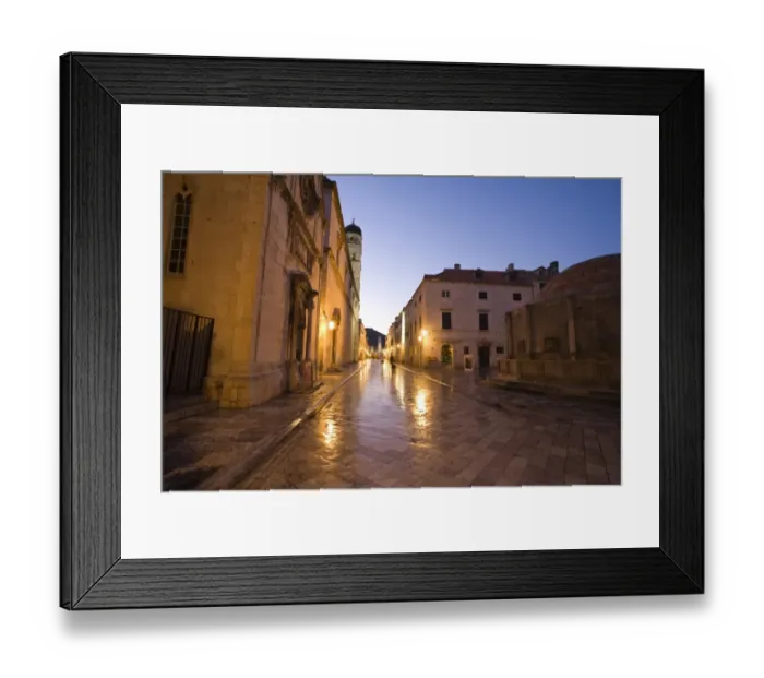 Framed Print : Walled city of Dubrovnik, Southeastern tip of Croatia, Eastern Europe Framed Print : Walled city of Dubrovnik, Southeastern tip of Croatia, Eastern Europe