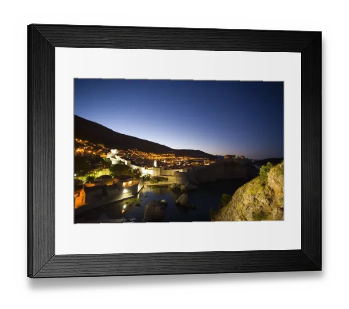 Framed Print : Walled city of Dubrovnik, Southeastern Tip of Croatia, Dalmation Coast, Adriatic Sea, Croatia, Eastern Europe Framed Print : Walled city of Dubrovnik, Southeastern Tip of Croatia, Dalmation Coast, Adriatic Sea, Croatia, Eastern Europe