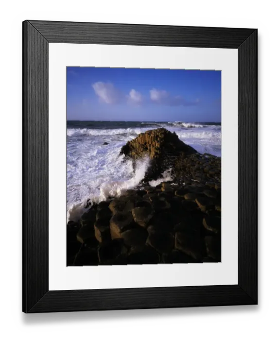 Framed Print : Co Antrim, The Giants Causeway, Ireland Framed Print : Co Antrim, The Giants Causeway, Ireland