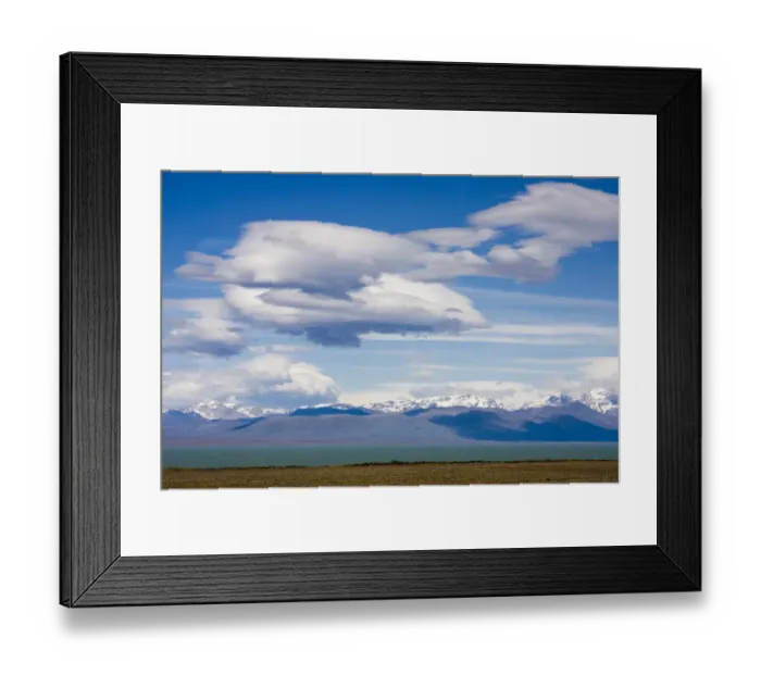 Framed Print : Snowcapped mountains alongside Argentino Lake Framed Print : Snowcapped mountains alongside Argentino Lake