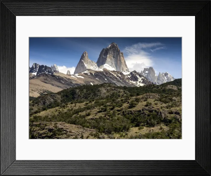 Framed Print : The jagged peaks of Mount Fitz Roy Massif Framed Print : The jagged peaks of Mount Fitz Roy Massif
