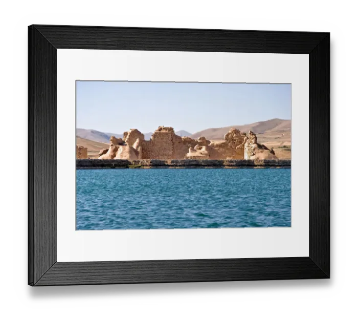 Framed Print : Takht Soleyman (Azargoshasb) Framed Print : Takht Soleyman (Azargoshasb)