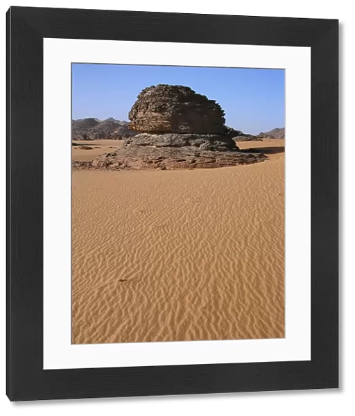 Sand and Rock formations in the Sahara