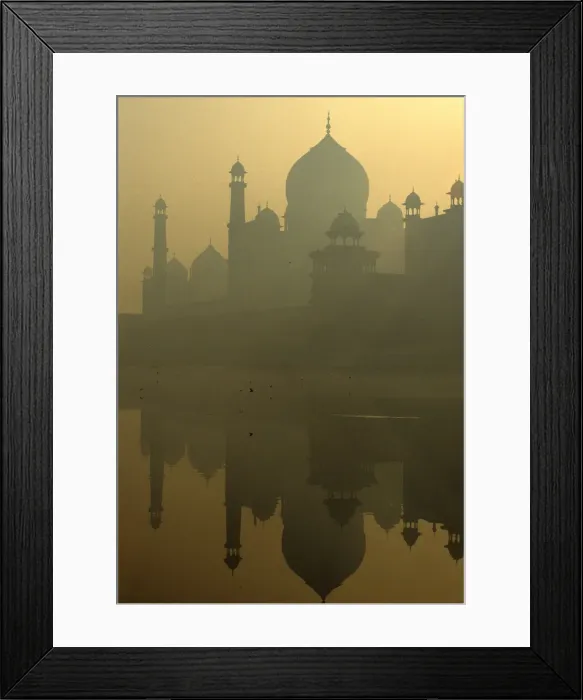 Framed Print : Taj Mahal, India Framed Print : Taj Mahal, India
