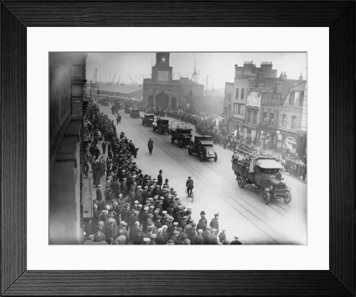 Framed Print : Great Sunday Food Convoy Framed Print : Great Sunday Food Convoy