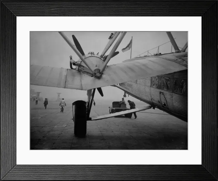 Framed Print : Hauling Horatius Framed Print : Hauling Horatius