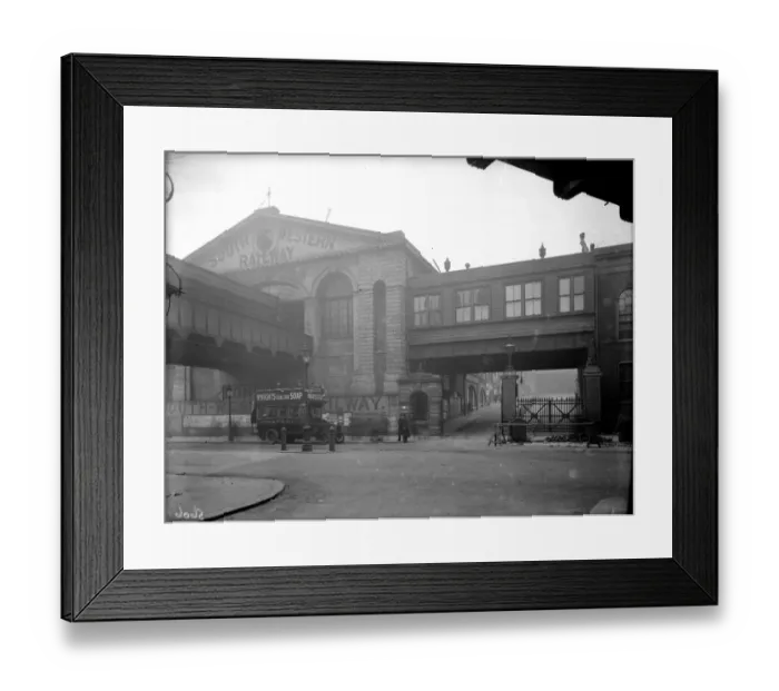 Framed Print : Waterloo Station Framed Print : Waterloo Station