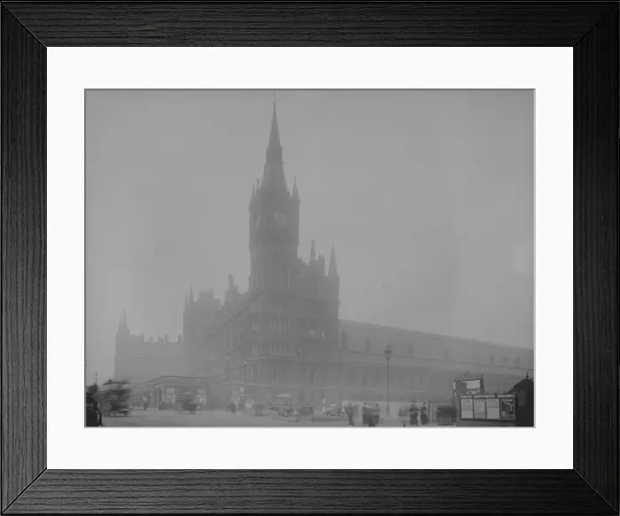 Framed Print : St Pancras Framed Print : St Pancras