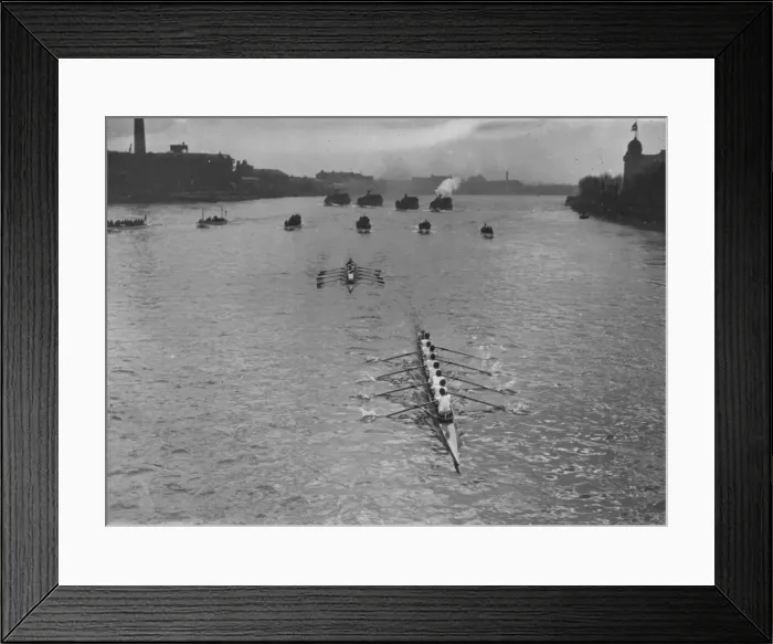 Framed Print : University Boat Race Framed Print : University Boat Race