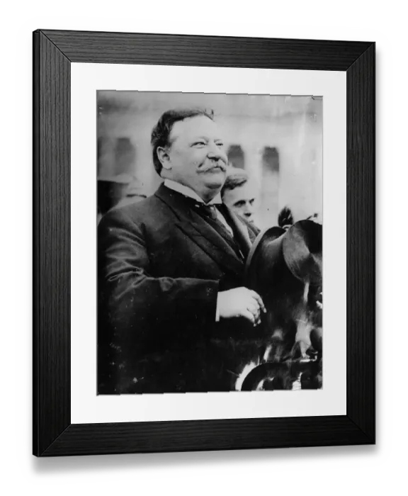Framed Print : Taft. circa 1915: William Howard Taft (1857 - 1930) Framed Print : Taft. circa 1915: William Howard Taft (1857 - 1930)