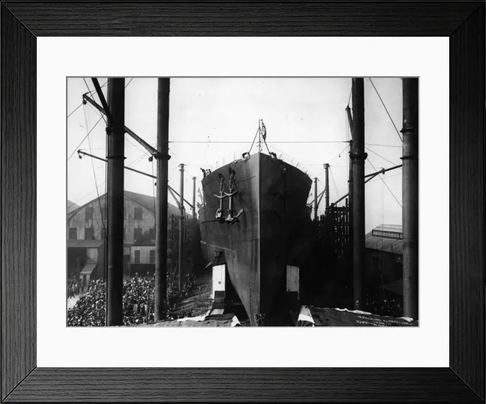 Framed Print : HMS Queen Elizabeth Framed Print : HMS Queen Elizabeth