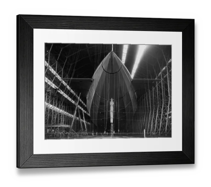 Framed Print : R-100 Airship Tail