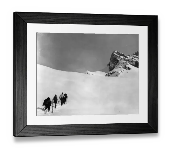 Framed Print : Ski Trekking Framed Print : Ski Trekking