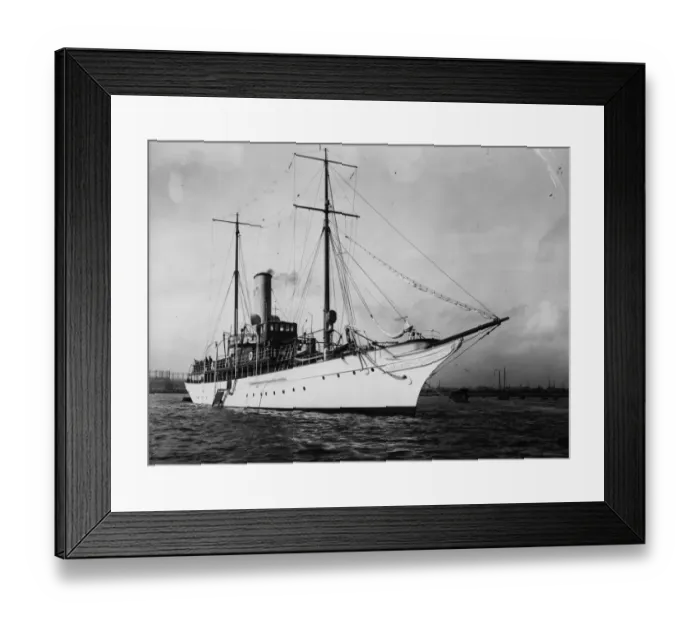Framed Print : Elettra At Sea Framed Print : Elettra At Sea