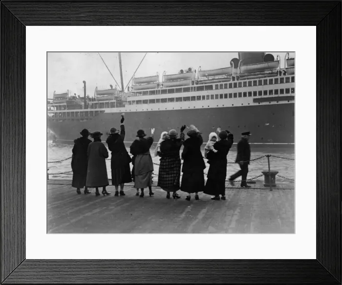 Framed Print : Leaving Liverpool Framed Print : Leaving Liverpool