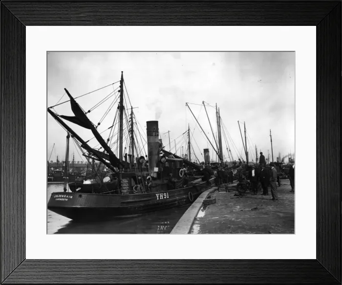 Framed Print : Herring Trawler Framed Print : Herring Trawler