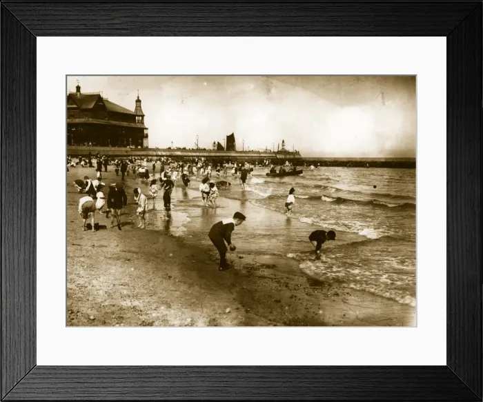 Framed Print : Holiday Beach Framed Print : Holiday Beach