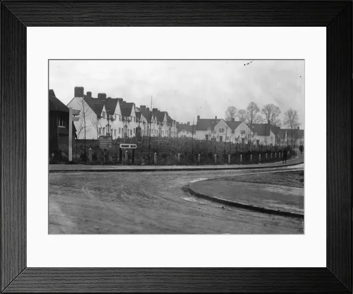 Framed Print : Suburbia. November 1912: A view of Letchworth, Hertfordshire, showing workmens cottages Framed Print : Suburbia. November 1912: A view of Letchworth, Hertfordshire, showing workmens cottages