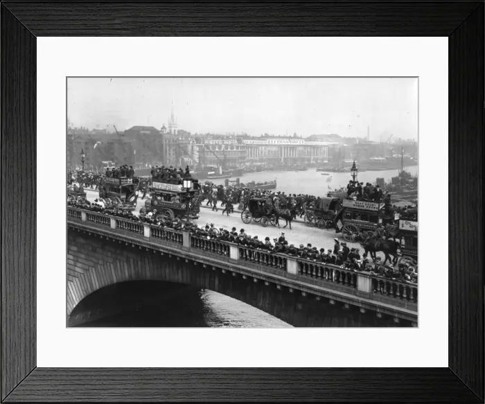 Framed Print : London Bridge Framed Print : London Bridge