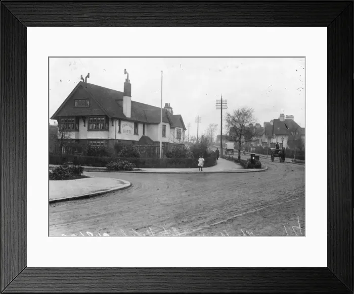 Framed Print : Garden City Hotel Framed Print : Garden City Hotel