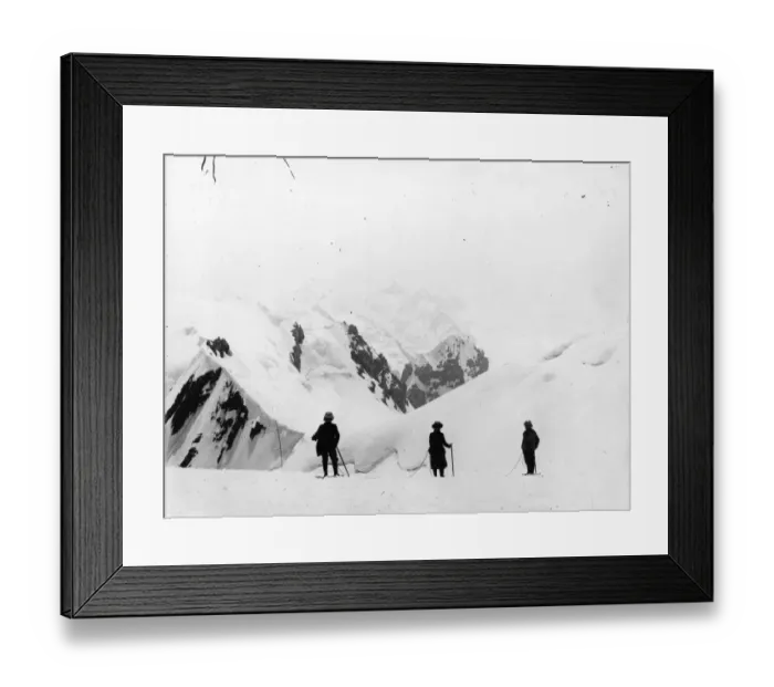 Framed Print : Snow Peaks Framed Print : Snow Peaks