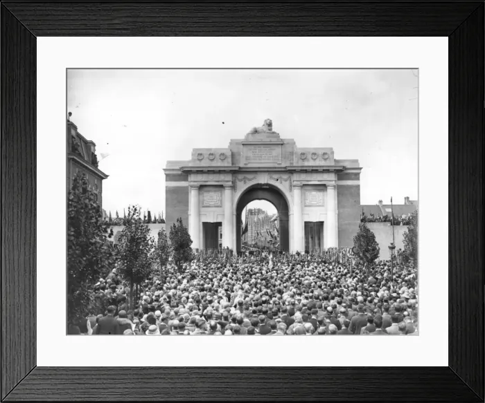 Framed Print : War Memorial Framed Print : War Memorial