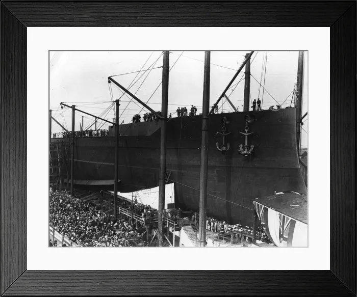 Framed Print : HMS Queen Elizabeth Launch 1913 Framed Print : HMS Queen Elizabeth Launch 1913