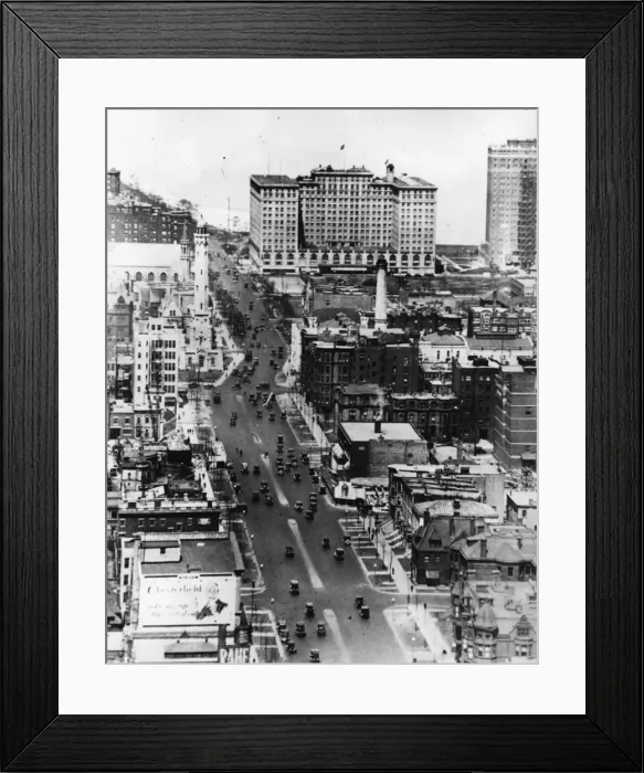 Framed Print : Avenue In Chicago Framed Print : Avenue In Chicago