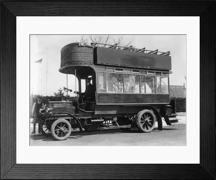 Framed Print : Motor Post Bus Framed Print : Motor Post Bus