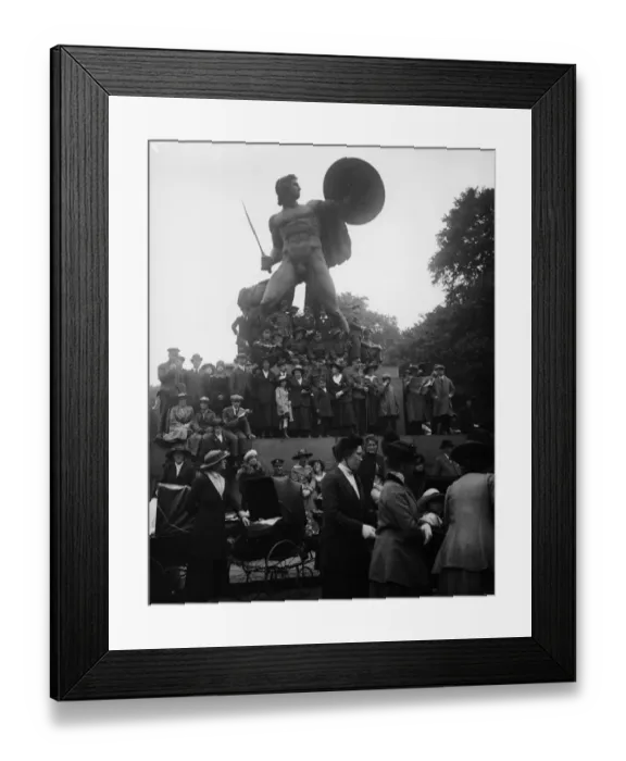 Framed Print : Giant Achilles