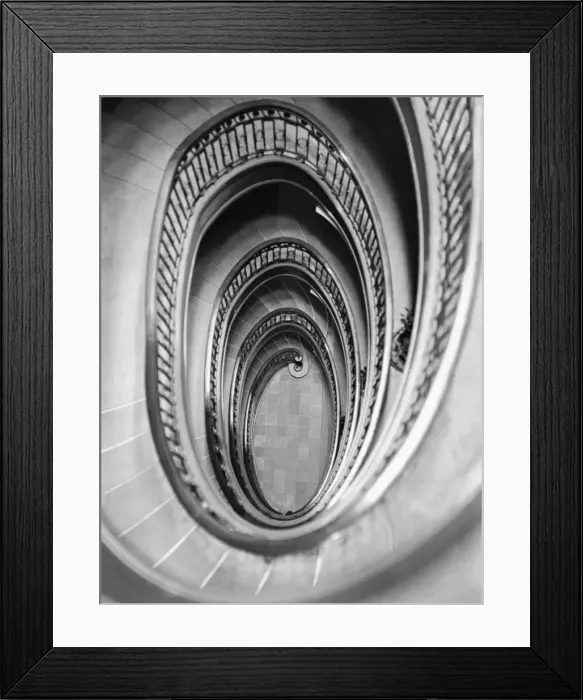 Framed Print : British Topical Press Agency (1903 - 1957) Framed Print : British Topical Press Agency (1903 - 1957)