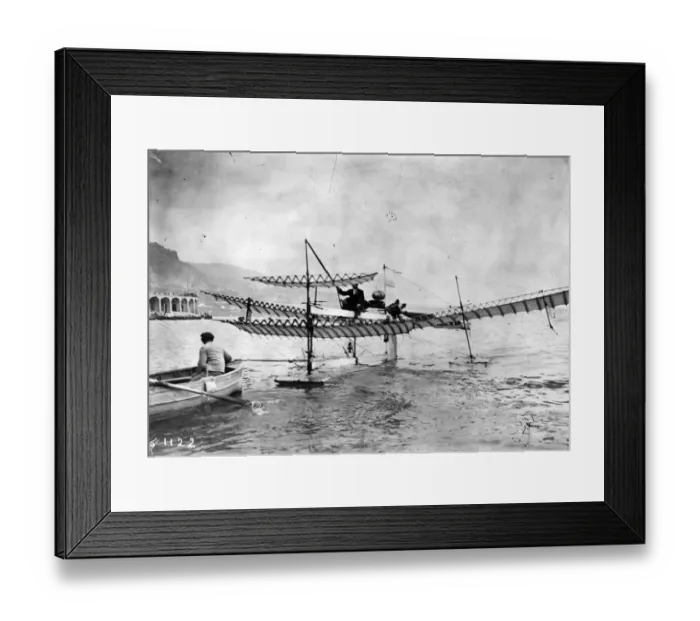 Framed Print : Hydroplane Framed Print : Hydroplane