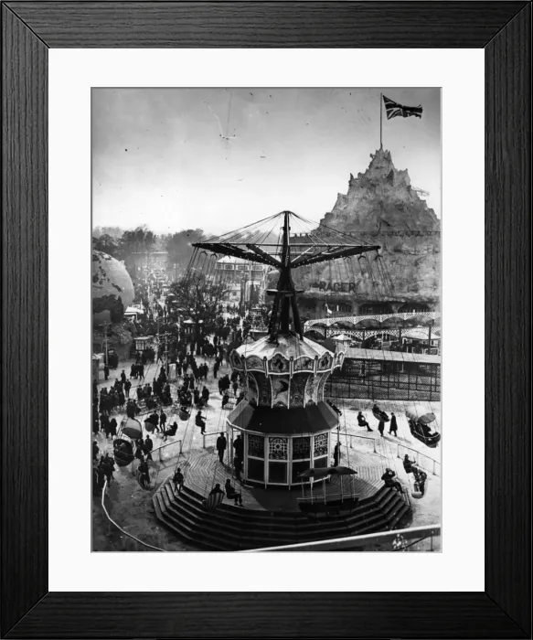 Framed Print : Wembley Amusements Framed Print : Wembley Amusements