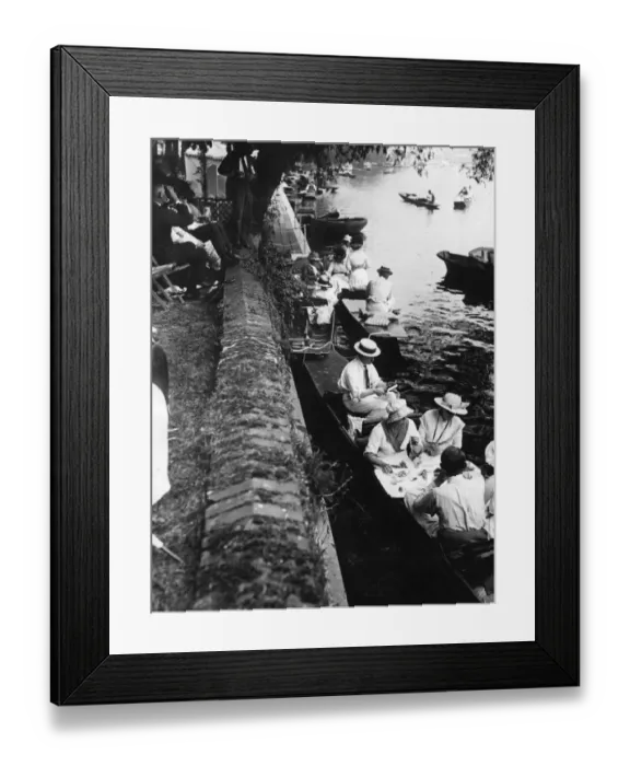 Framed Print : Henley Picnic Framed Print : Henley Picnic
