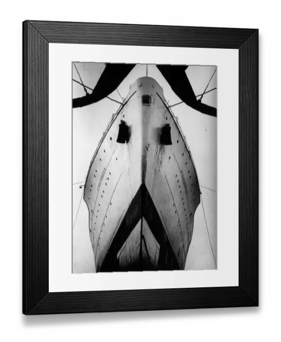 Framed Print : P & O Liner Framed Print : P & O Liner