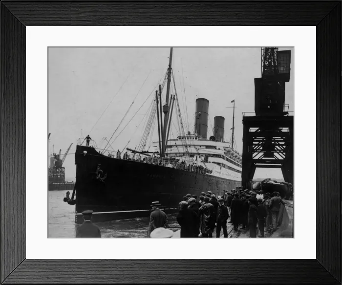 Framed Print : Caronia Docking Framed Print : Caronia Docking