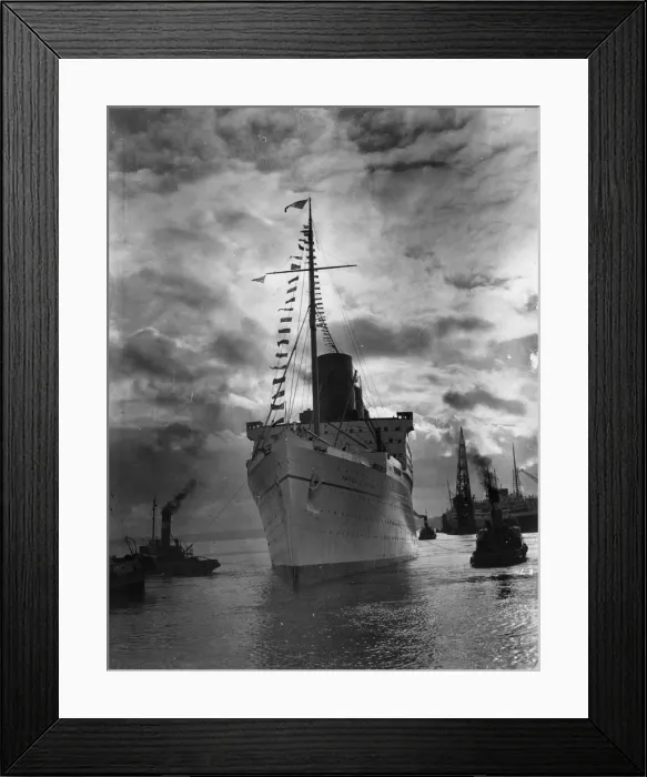 Framed Print : Empress Sails Framed Print : Empress Sails