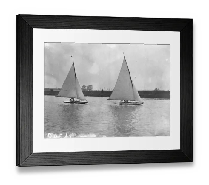 Framed Print : Dinghies Sailing Framed Print : Dinghies Sailing
