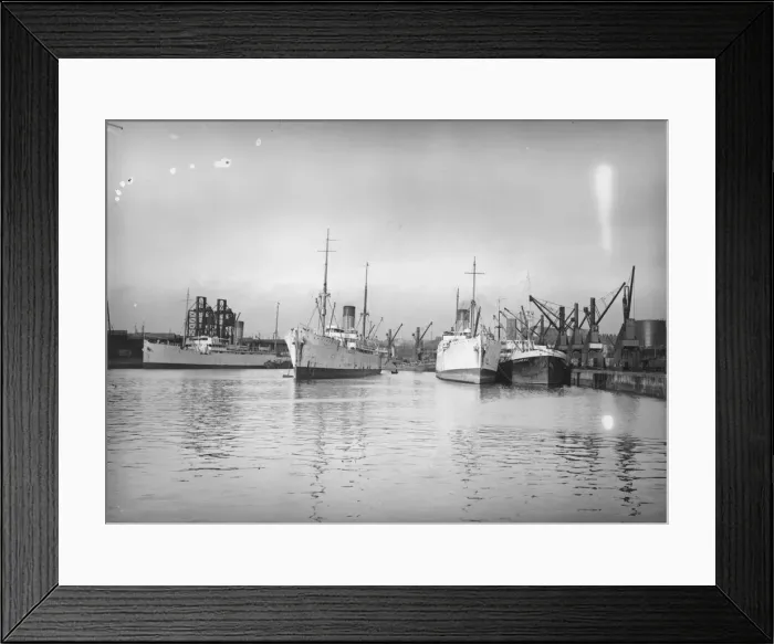 Framed Print : Stalbridge Dock Framed Print : Stalbridge Dock