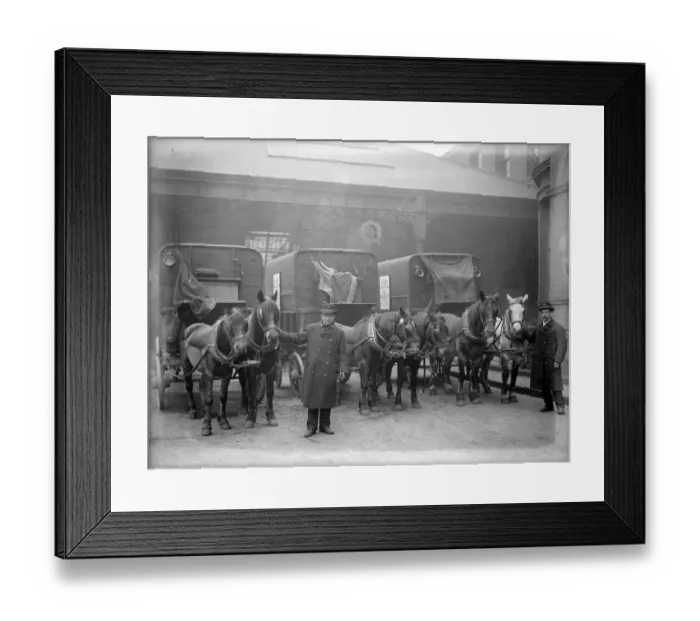 Framed Print : Post Vans. 1909: Horse-drawn Postal Vans. (Photo by Topical Press Agency / Getty Images)
