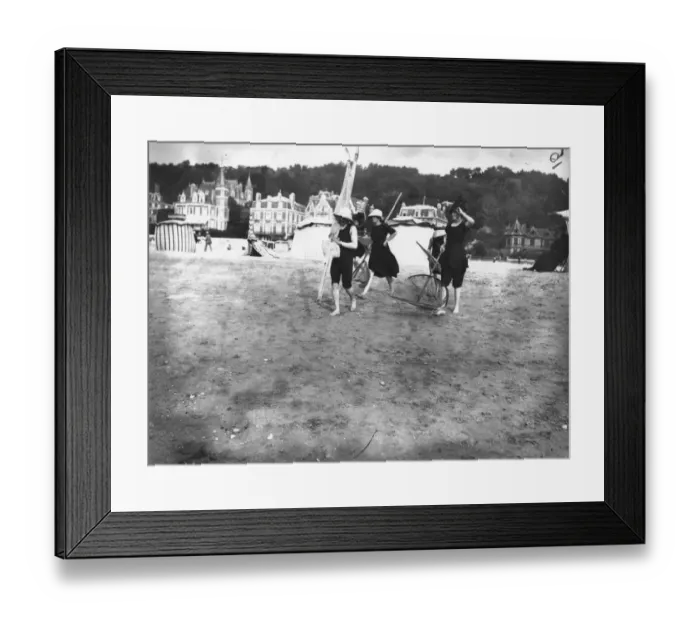 Framed Print : A Day By The Sea Framed Print : A Day By The Sea