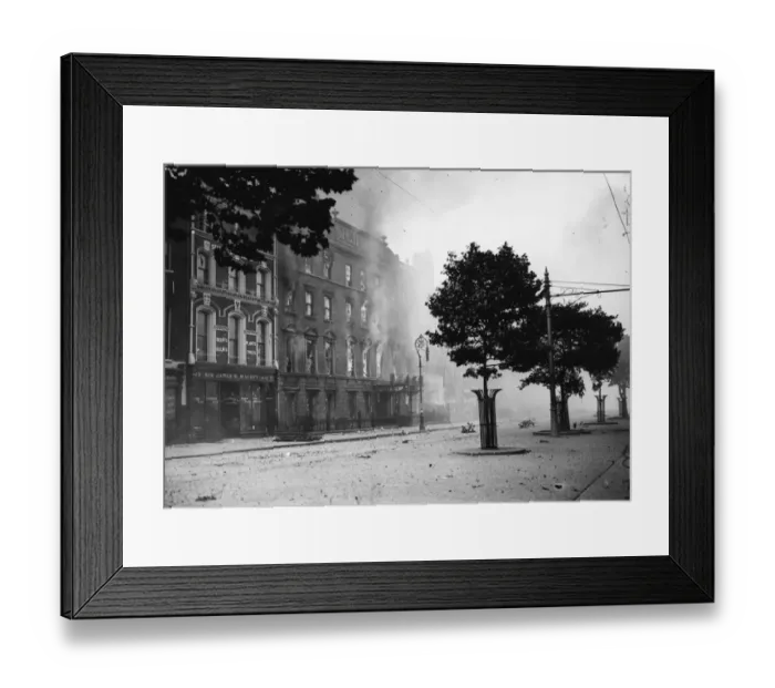 Framed Print : O Connell Street 1922 Framed Print : O Connell Street 1922
