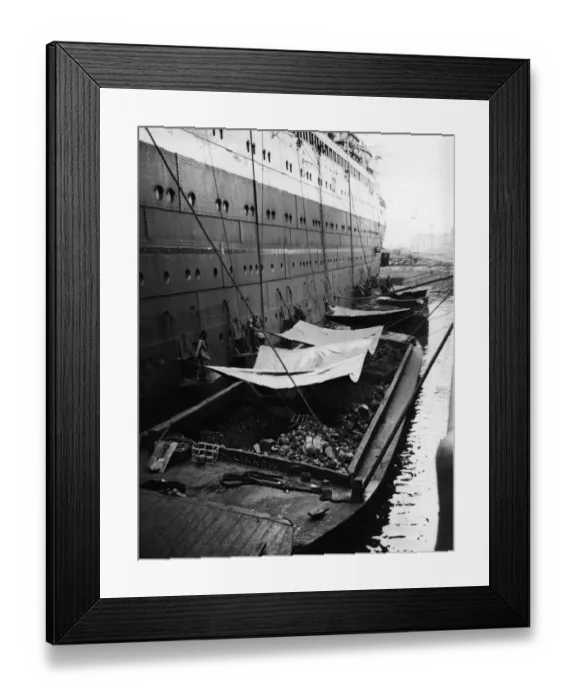 Framed Print : Coaling. circa 1922: Coal being loaded onto the Homeric Framed Print : Coaling. circa 1922: Coal being loaded onto the Homeric