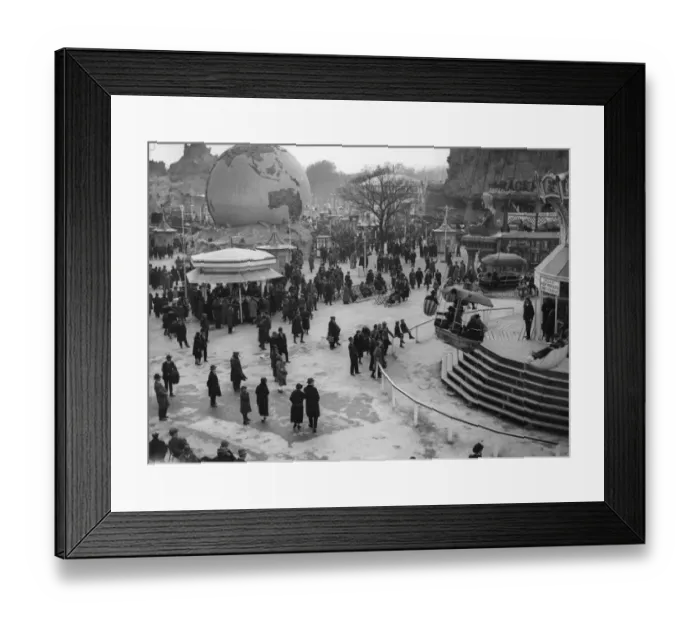 Framed Print : Fair Scene Framed Print : Fair Scene